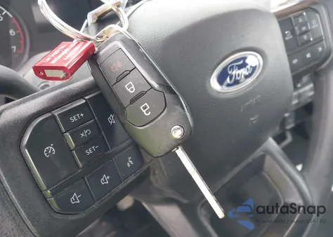 2025 Ford F-250 Xlt из США, поврежденный, VIN 1FT7W2BN4SEC53099